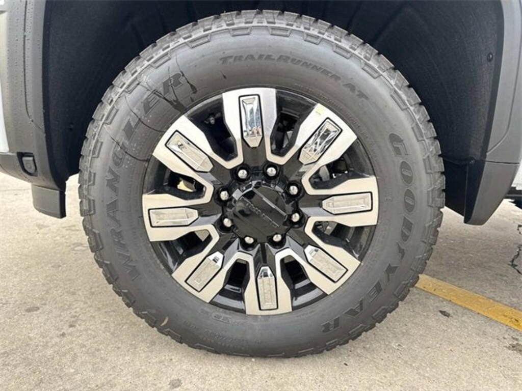 New 2026 GMC Sierra 2500 HD Denali Truck Crew Cab