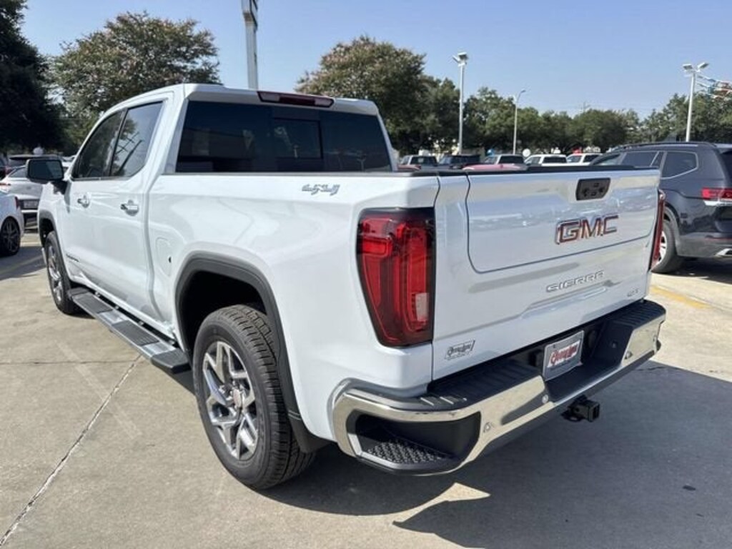 New 2026 GMC Sierra 1500 SLT Truck Crew Cab