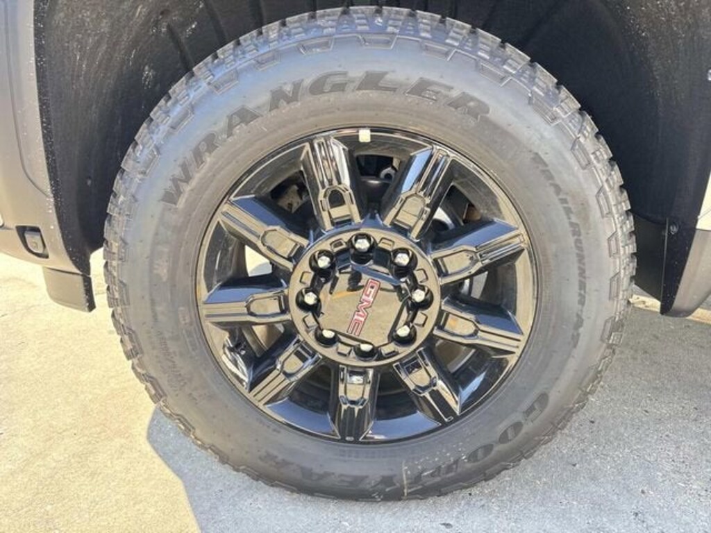 New 2026 GMC Sierra 2500 HD AT4 Truck Crew Cab