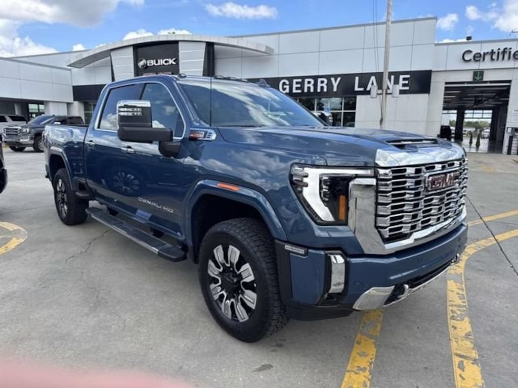 New 2026 GMC Sierra 2500 HD Denali Truck Crew Cab