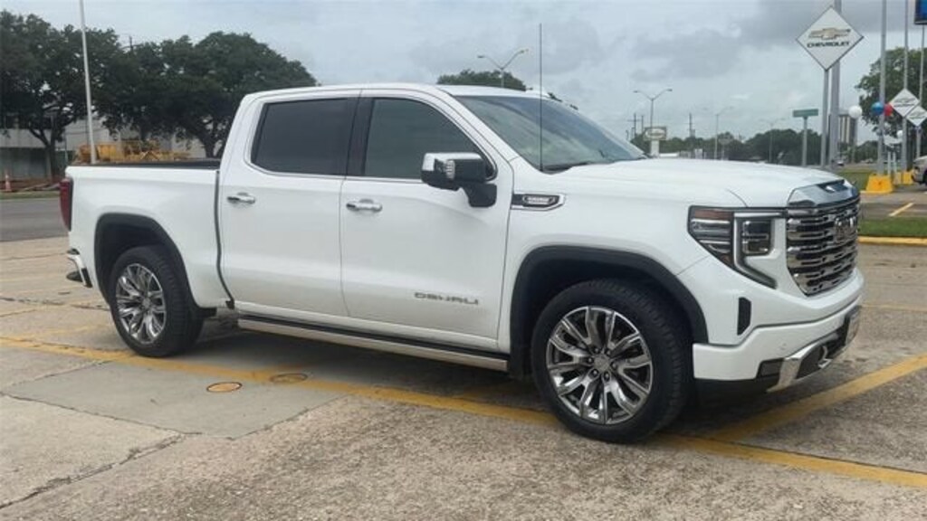Used 2023 GMC Sierra 1500 Denali Truck Crew Cab