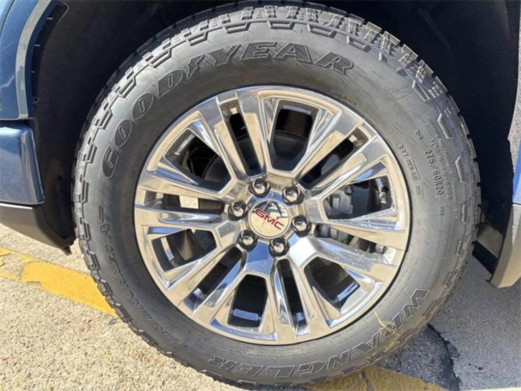 New 2026 GMC Sierra 1500 Denali Truck Crew Cab