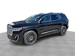 2023 GMC Acadia Denali SUV