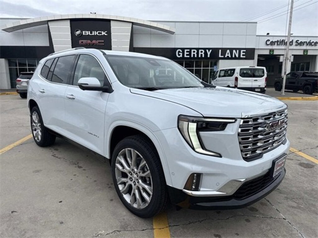 New 2026 GMC Acadia Denali SUV