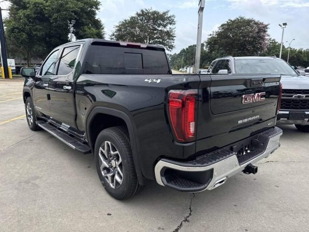 New 2026 GMC Sierra 1500 SLT Truck Crew Cab