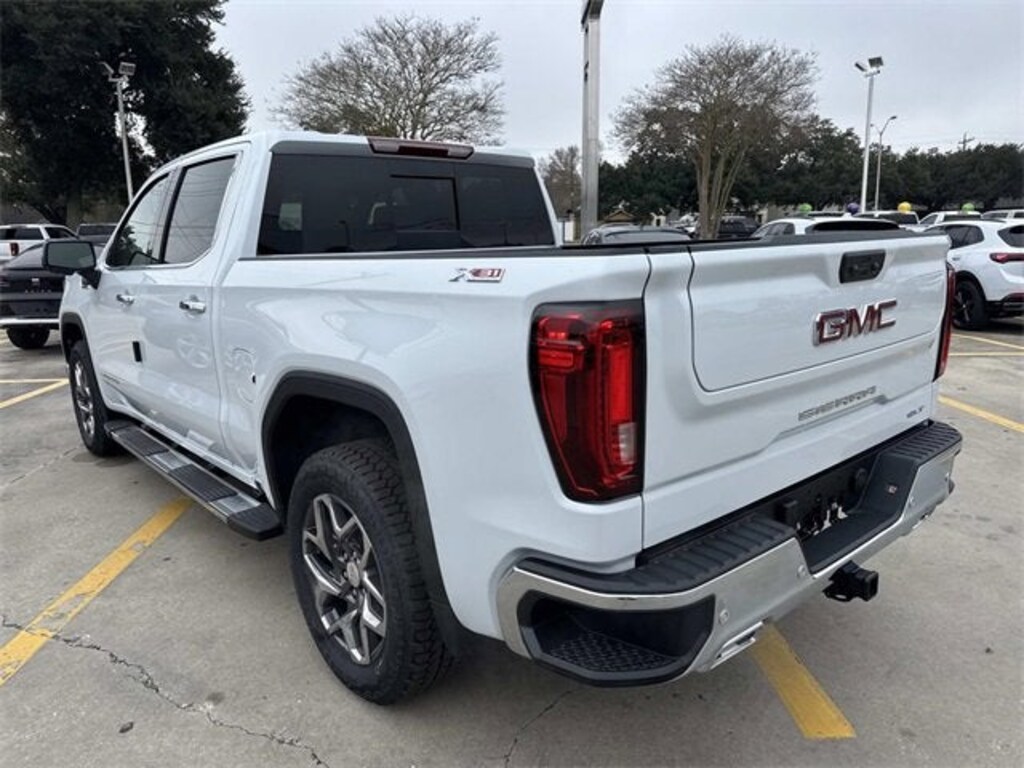New 2026 GMC Sierra 1500 SLT Truck Crew Cab