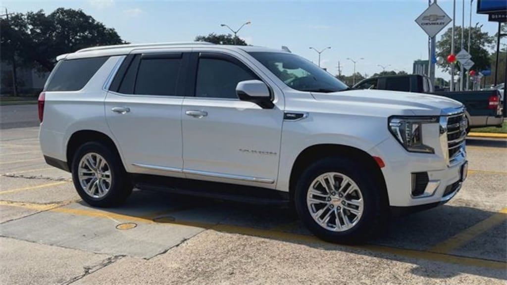 Used 2023 GMC Yukon SLT SUV