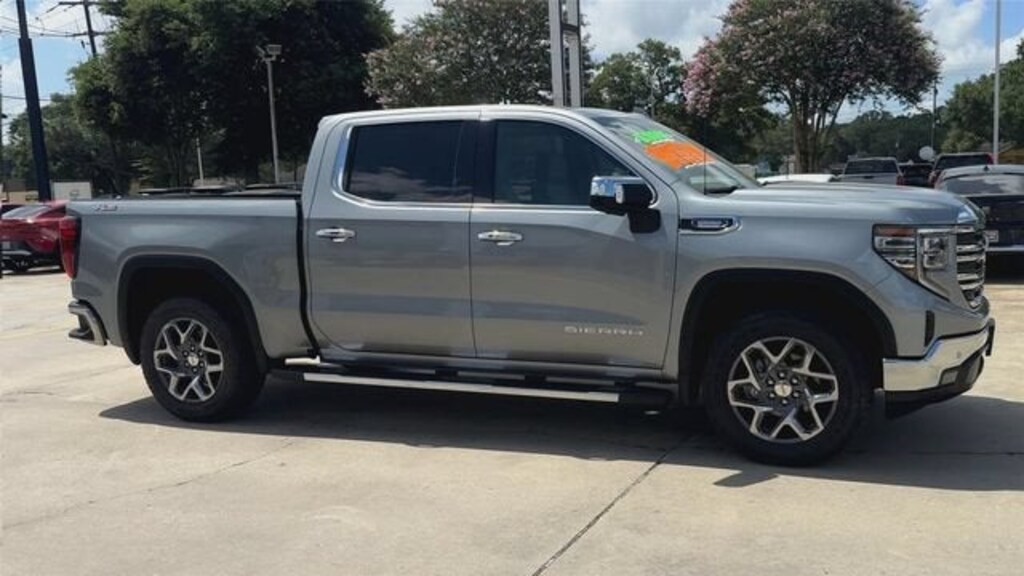 Used 2026 GMC Sierra 1500 SLT Truck Crew Cab