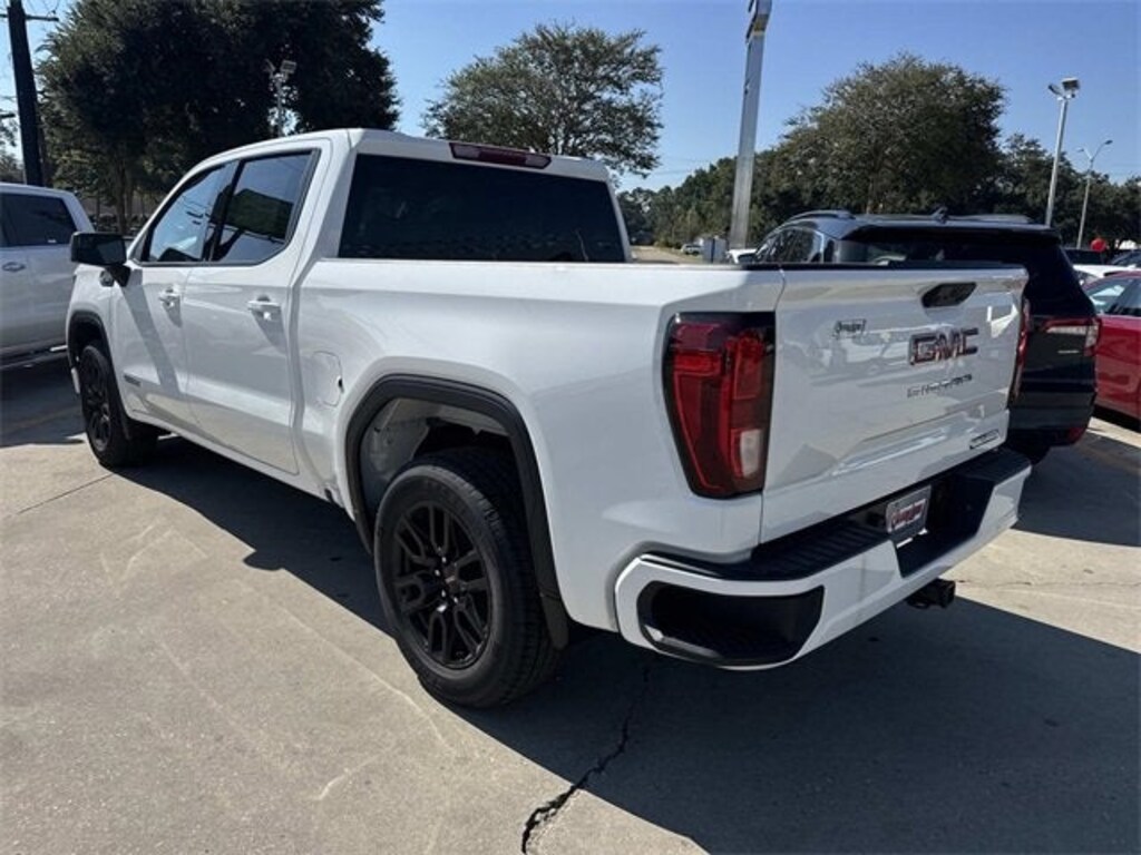 New 2026 GMC Sierra 1500 Elevation w/3SB Truck Crew Cab