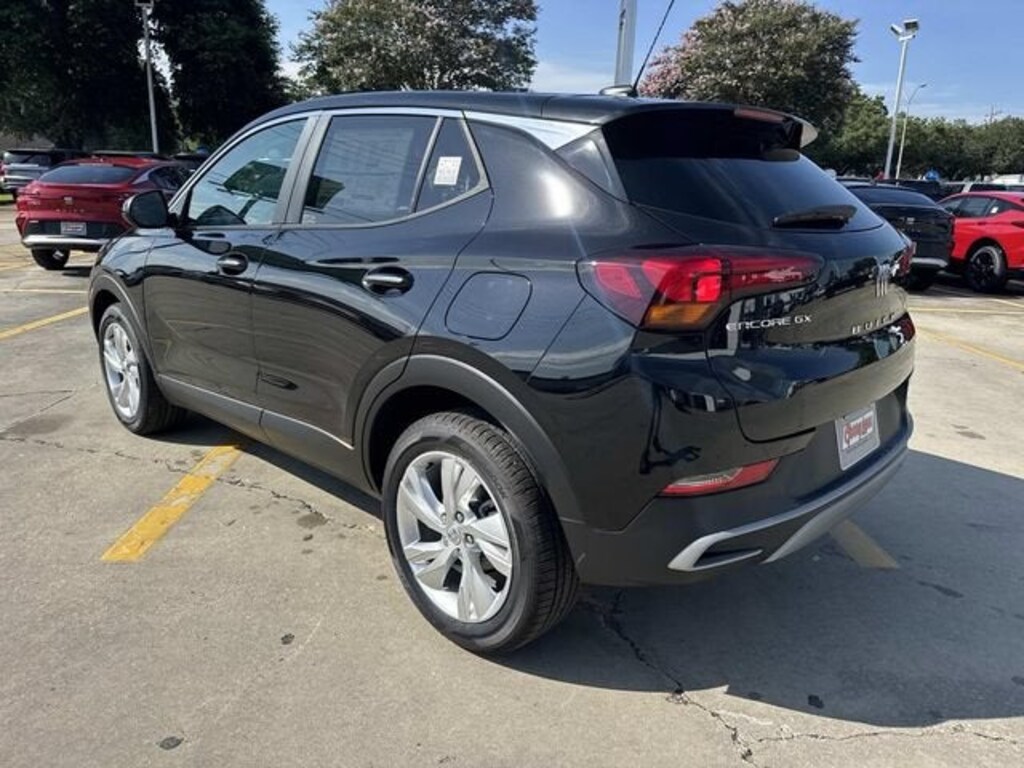 New 2026 Buick Encore GX Preferred SUV