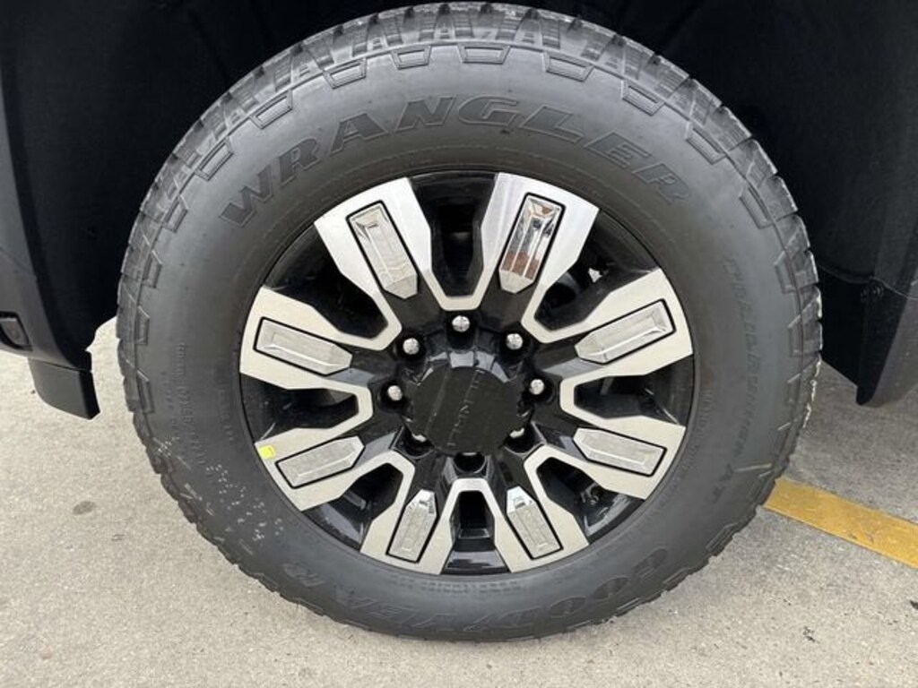 New 2026 GMC Sierra 2500 HD Denali Truck Crew Cab