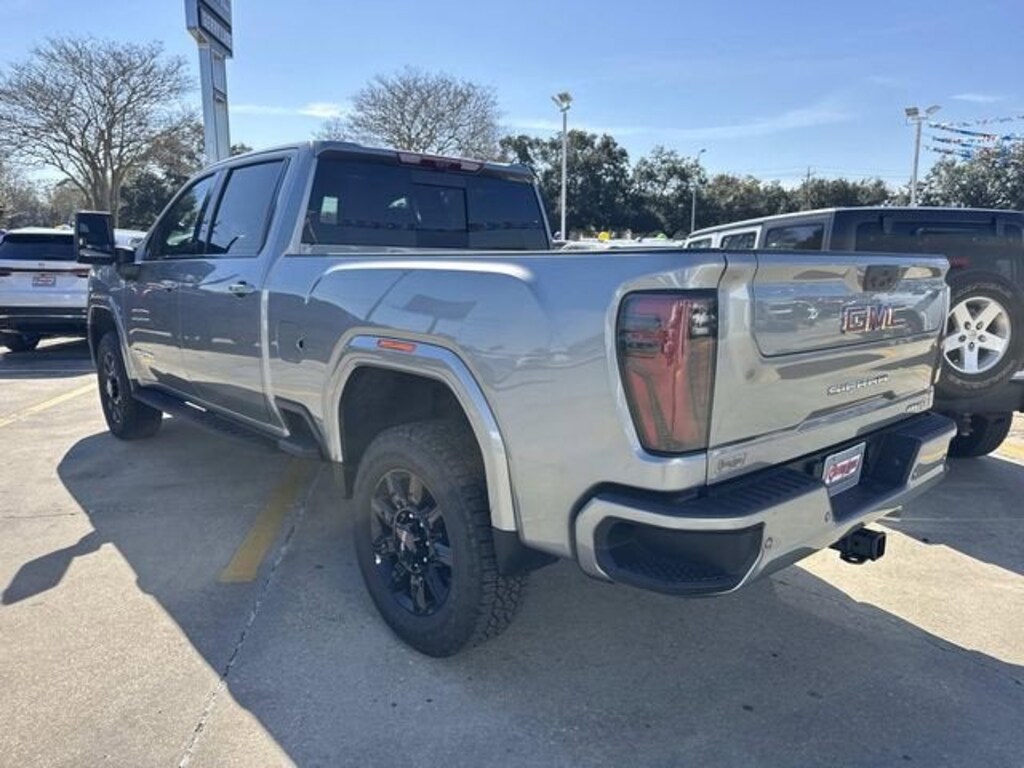 New 2026 GMC Sierra 2500 HD AT4 Truck Crew Cab