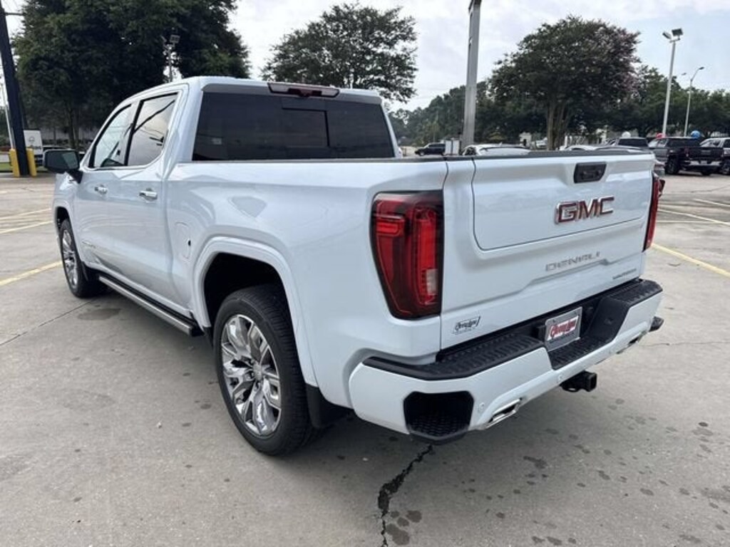 New 2026 GMC Sierra 1500 Denali Truck Crew Cab