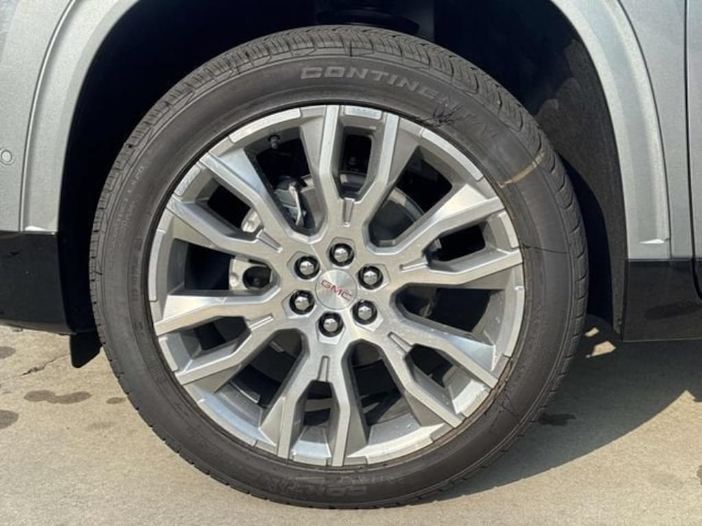 New 2026 GMC Acadia Denali SUV
