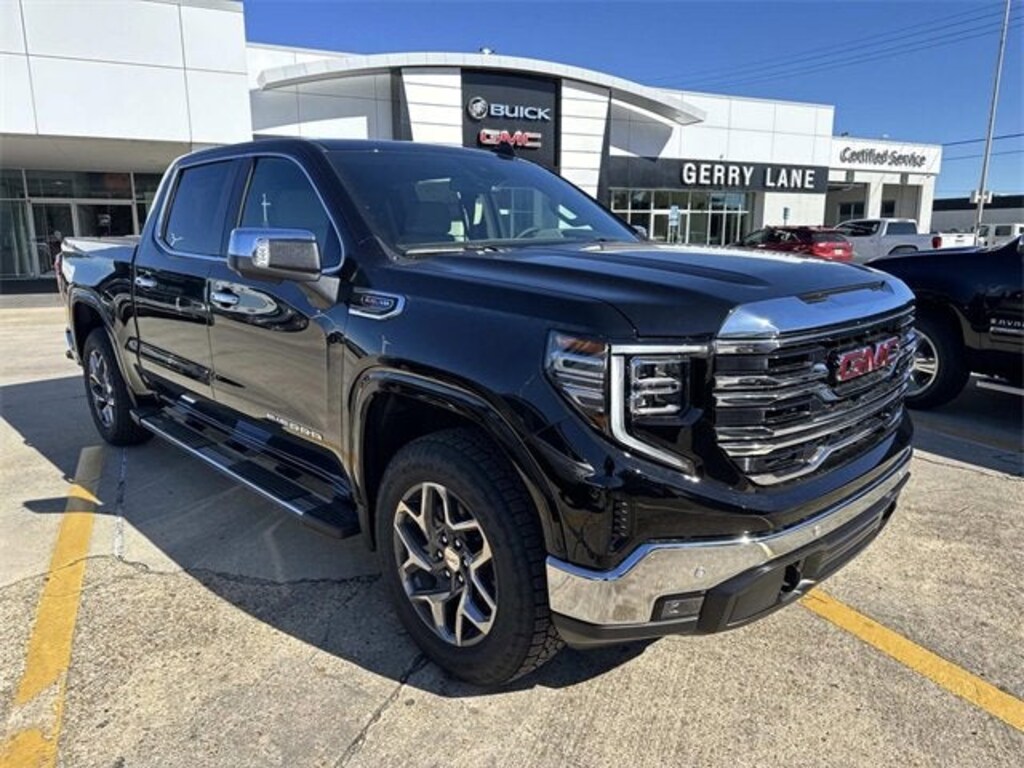 New 2026 GMC Sierra 1500 SLT Truck Crew Cab