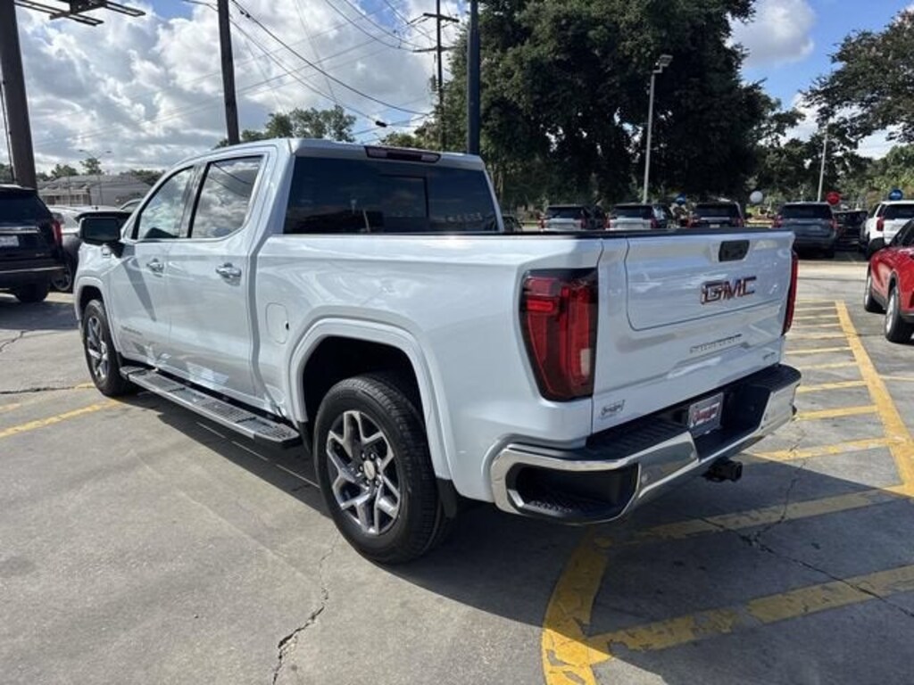 New 2026 GMC Sierra 1500 SLT Truck Crew Cab