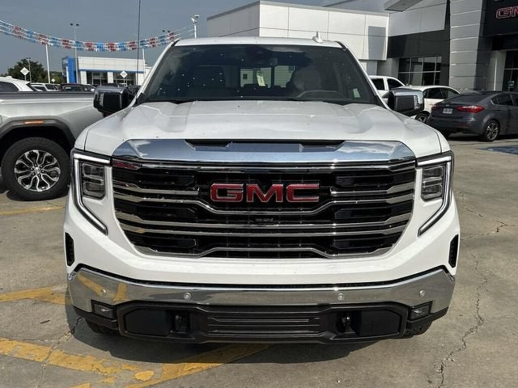 New 2026 GMC Sierra 1500 SLT Truck Crew Cab