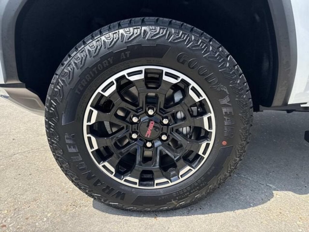 New 2026 GMC Canyon AT4 Truck Crew Cab