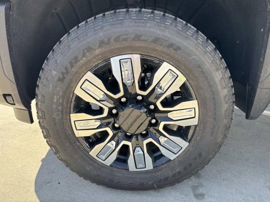 New 2026 GMC Sierra 2500 HD Denali Truck Crew Cab