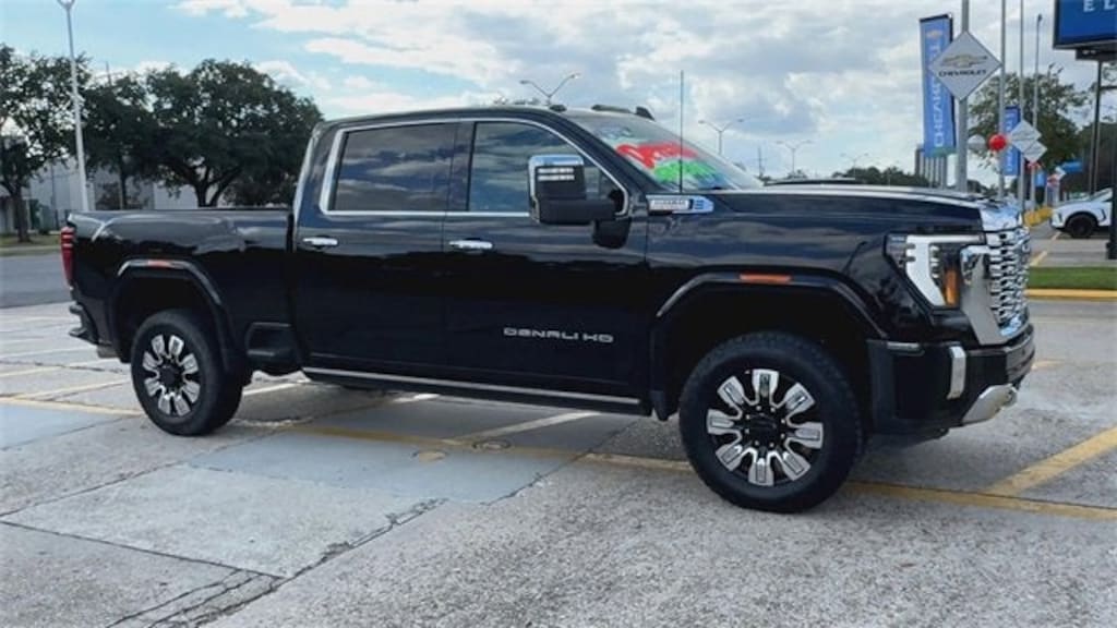 Used 2024 GMC Sierra 2500 HD Denali Truck Crew Cab