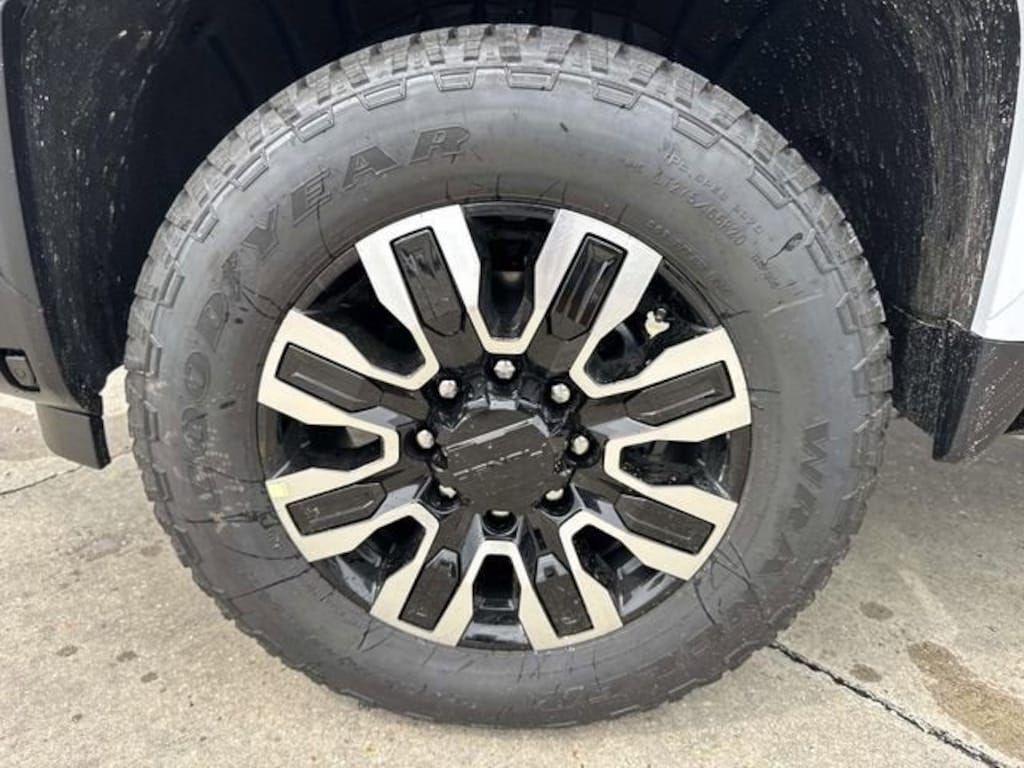New 2026 GMC Sierra 2500 HD Denali Ultimate Truck Crew Cab