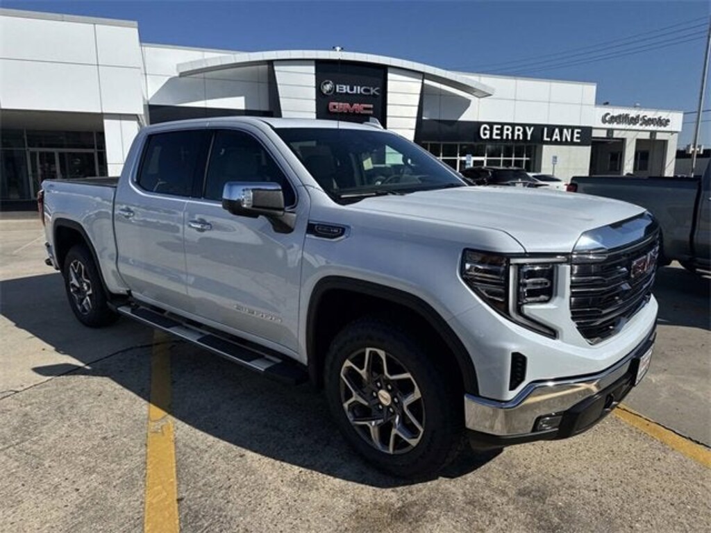 New 2026 GMC Sierra 1500 SLT Truck Crew Cab