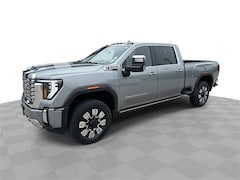 2024 GMC Sierra 2500 HD Denali Truck Crew Cab