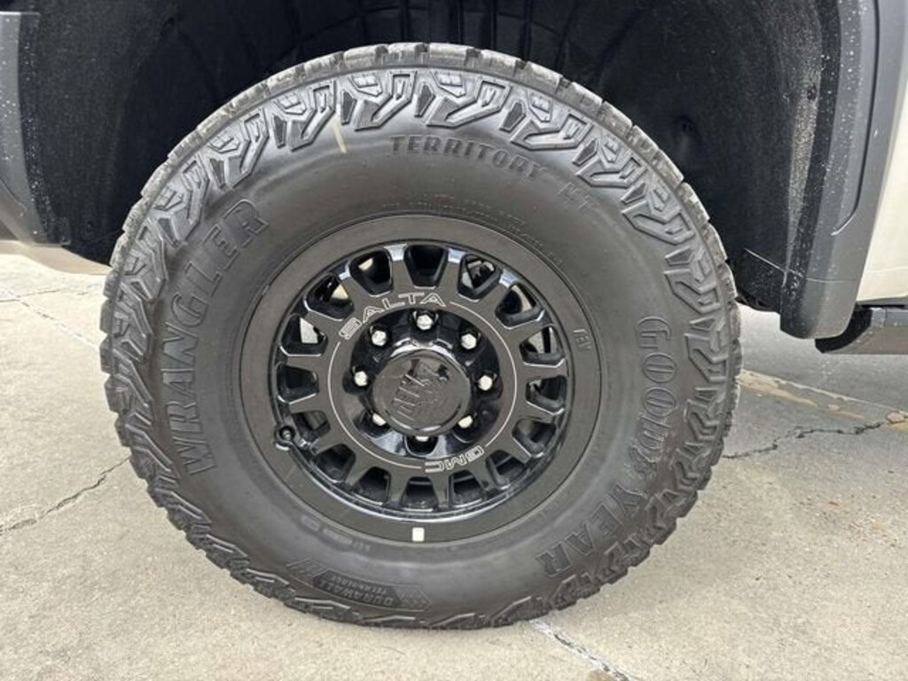 New 2026 GMC Sierra 2500 HD AT4X Truck Crew Cab