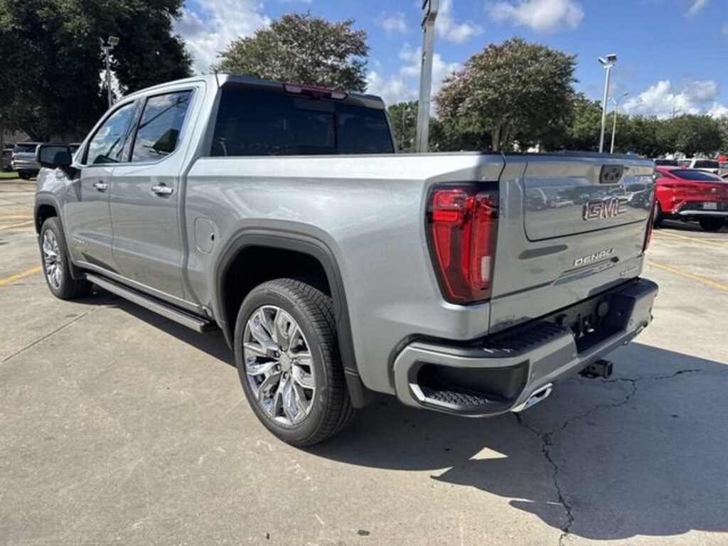 New 2026 GMC Sierra 1500 Denali Truck Crew Cab