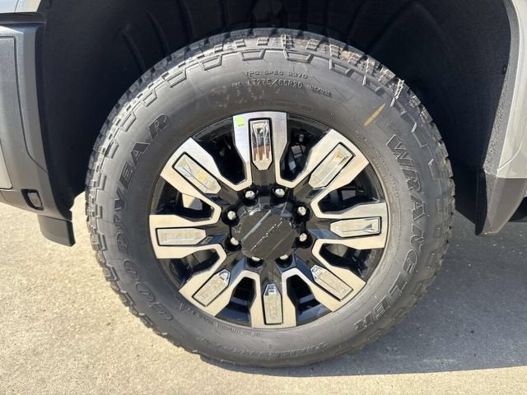 New 2026 GMC Sierra 2500 HD Denali Truck Crew Cab