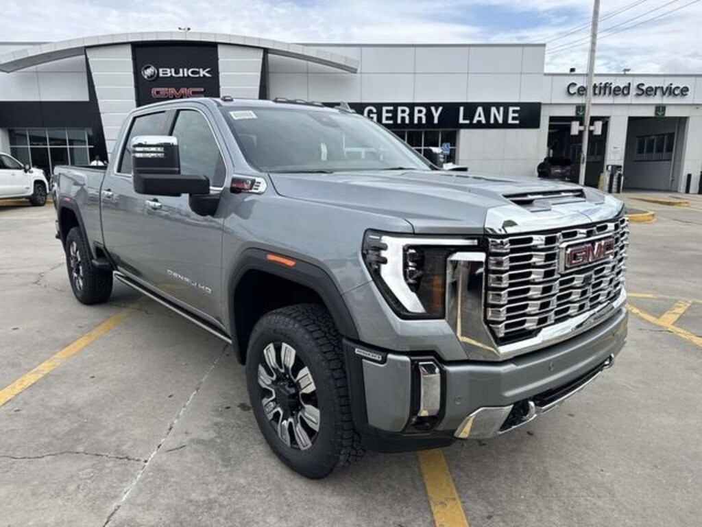 New 2026 GMC Sierra 2500 HD Denali Truck Crew Cab