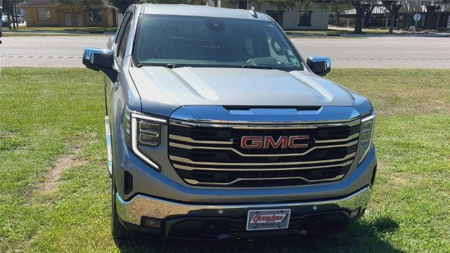 Used 2025 GMC Sierra 1500 SLT Truck Crew Cab