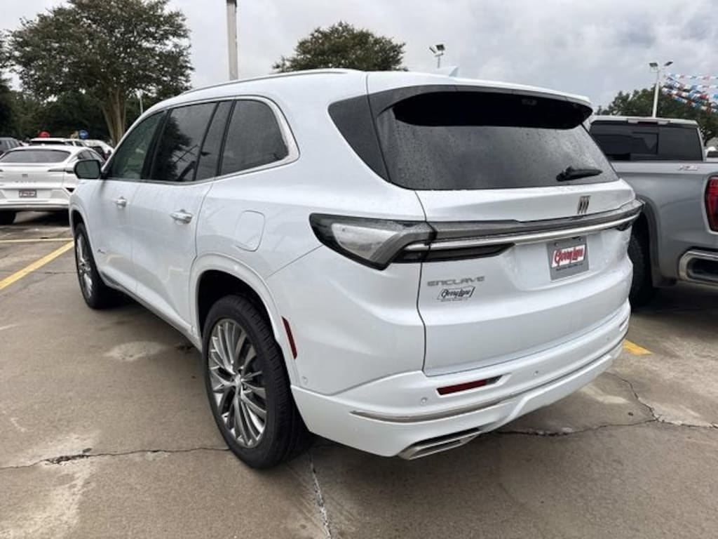 New 2026 Buick Enclave Avenir SUV