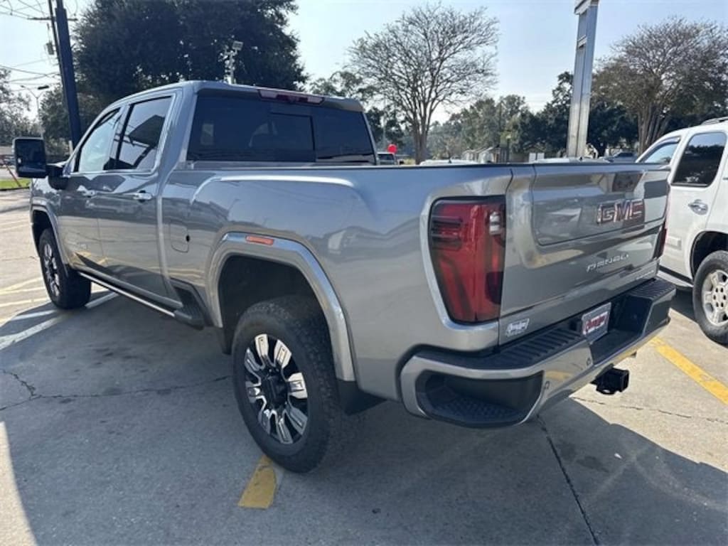 New 2026 GMC Sierra 2500 HD Denali Truck Crew Cab