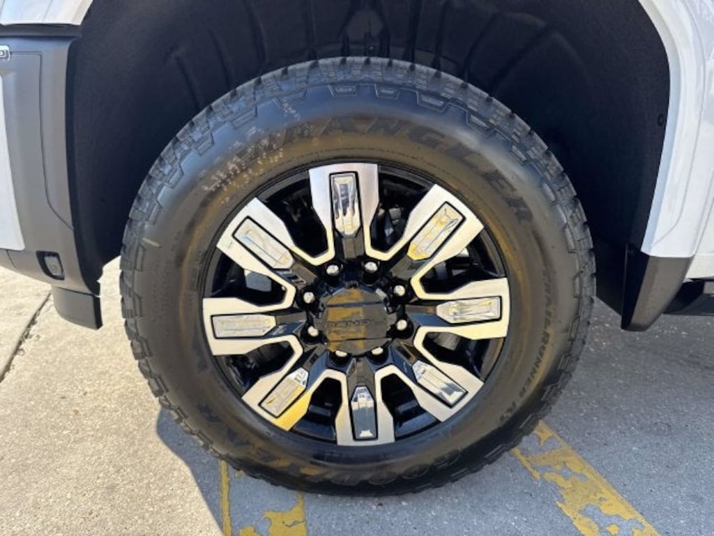 New 2026 GMC Sierra 2500 HD Denali Truck Crew Cab