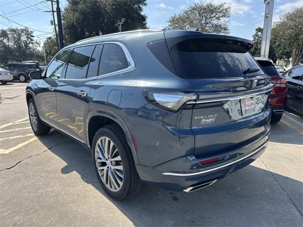 New 2026 Buick Enclave Avenir SUV