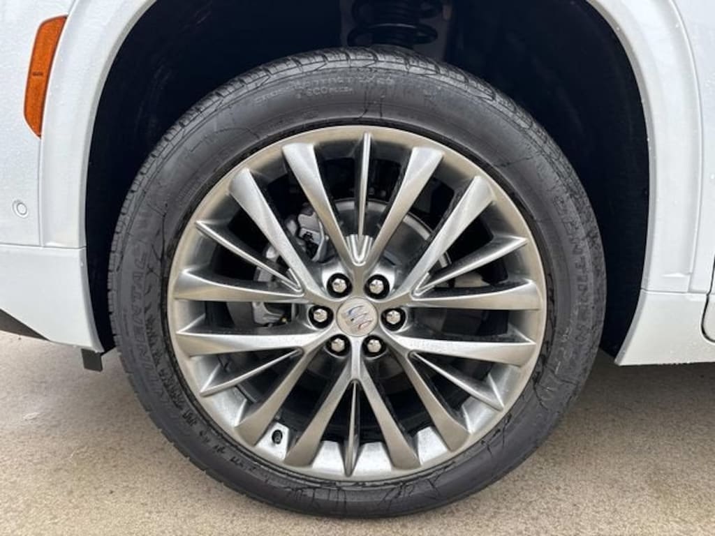 New 2026 Buick Enclave Avenir SUV