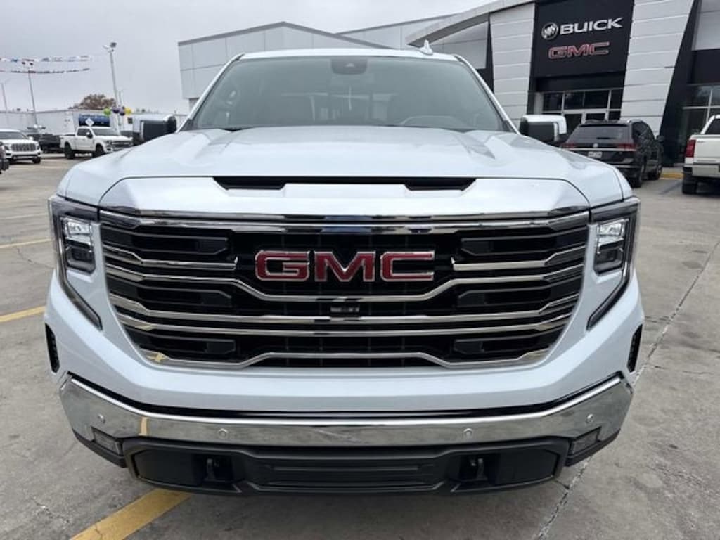 New 2026 GMC Sierra 1500 SLT Truck Crew Cab