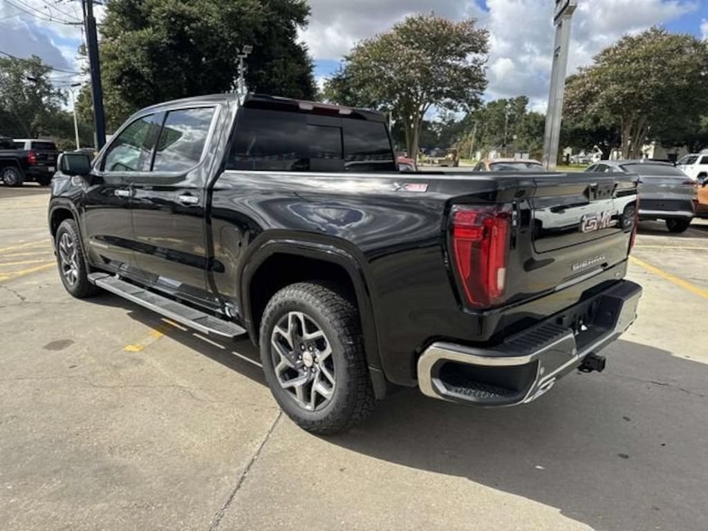 New 2026 GMC Sierra 1500 SLT Truck Crew Cab