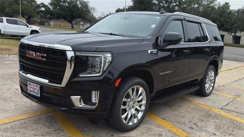 Used 2022 GMC Yukon SLE SUV