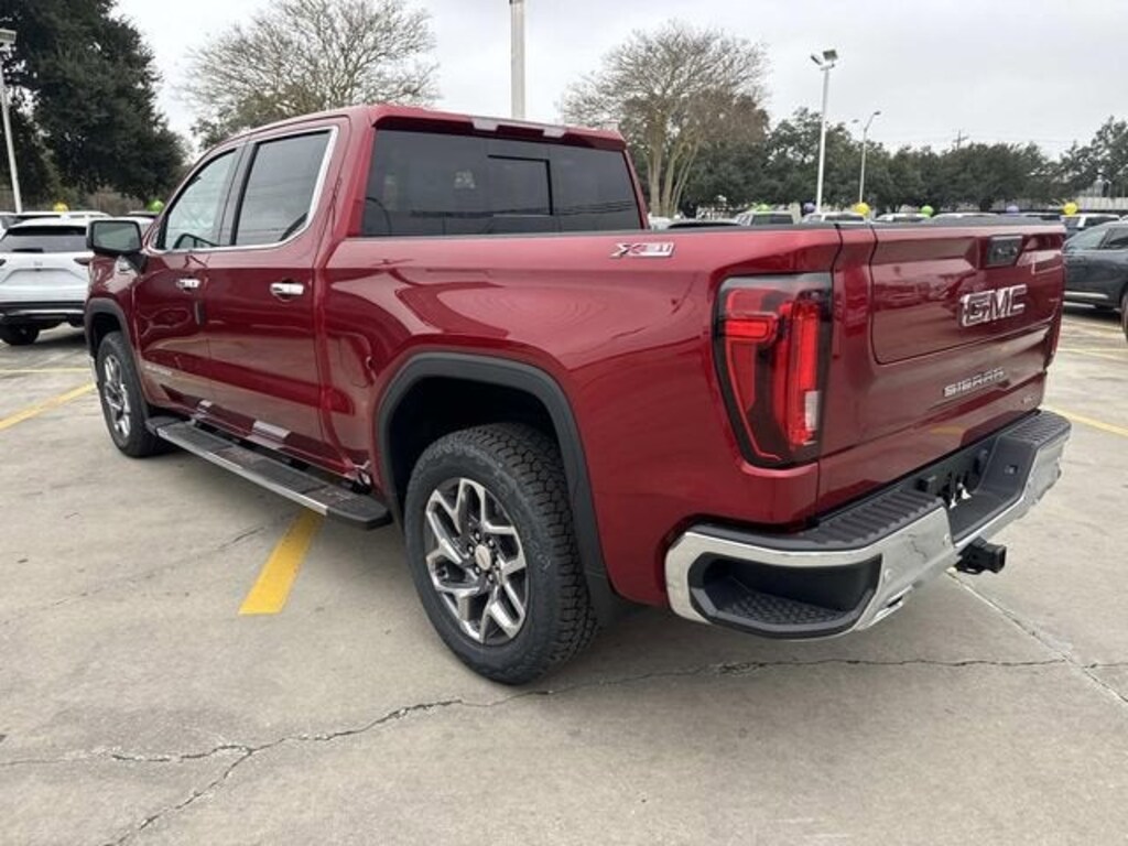 New 2026 GMC Sierra 1500 SLT Truck Crew Cab