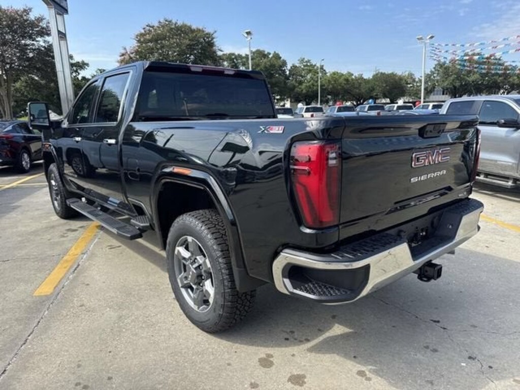 New 2026 GMC Sierra 2500 HD SLT Truck Crew Cab