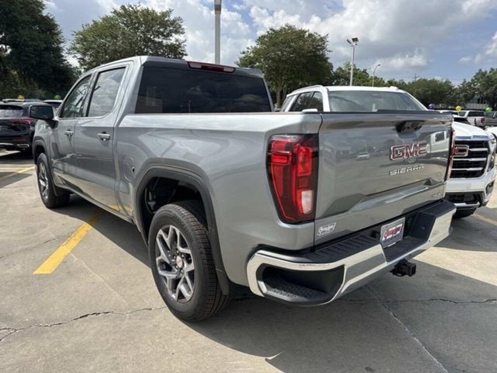 New 2026 GMC Sierra 1500 SLE Truck Crew Cab