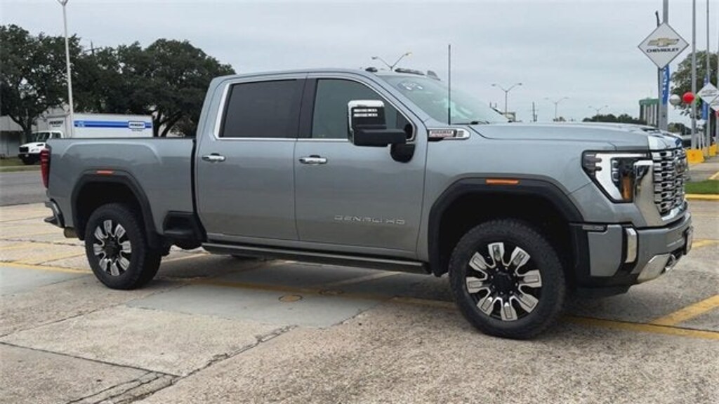 Used 2024 GMC Sierra 2500 HD Denali Truck Crew Cab
