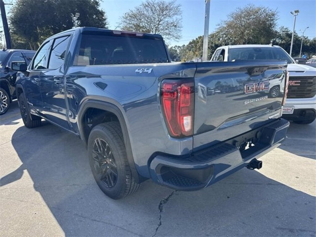 New 2026 GMC Sierra 1500 Elevation w/3SB Truck Crew Cab