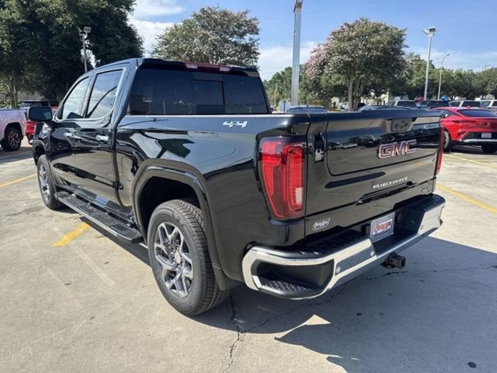 New 2026 GMC Sierra 1500 SLT Truck Crew Cab