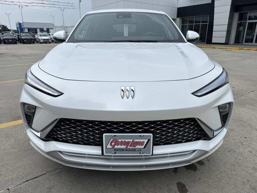 New 2026 Buick Envista Avenir SUV