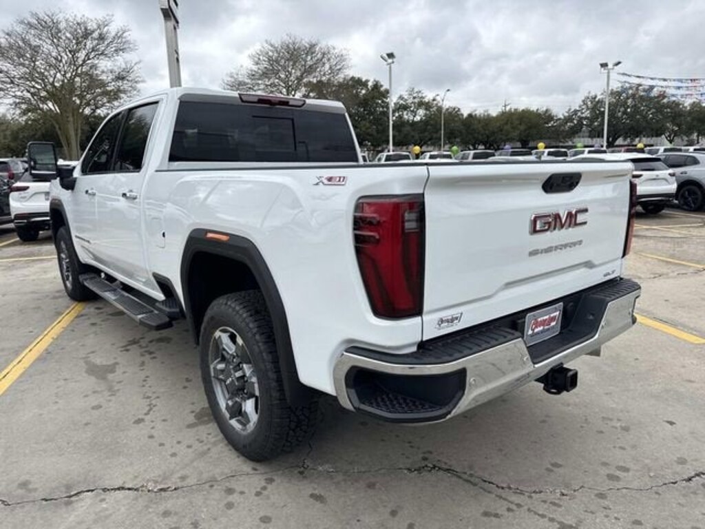 New 2026 GMC Sierra 2500 HD SLT Truck Crew Cab