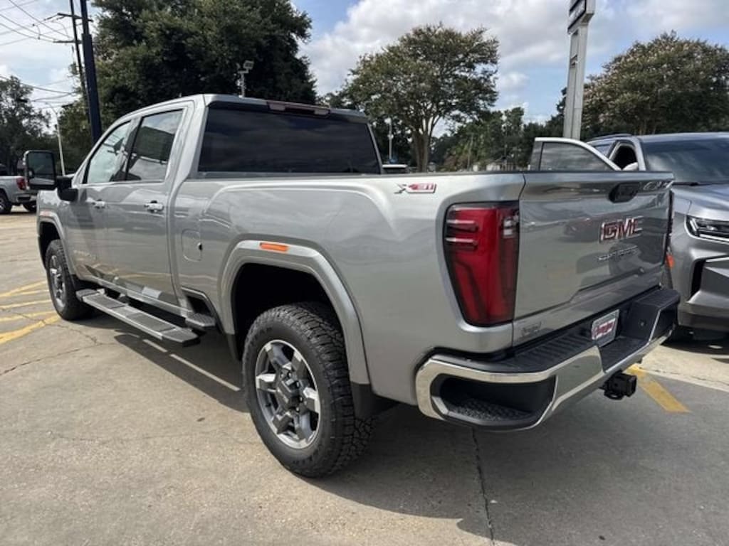 New 2026 GMC Sierra 2500 HD SLT Truck Crew Cab