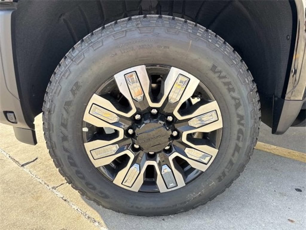 New 2026 GMC Sierra 2500 HD Denali Truck Crew Cab